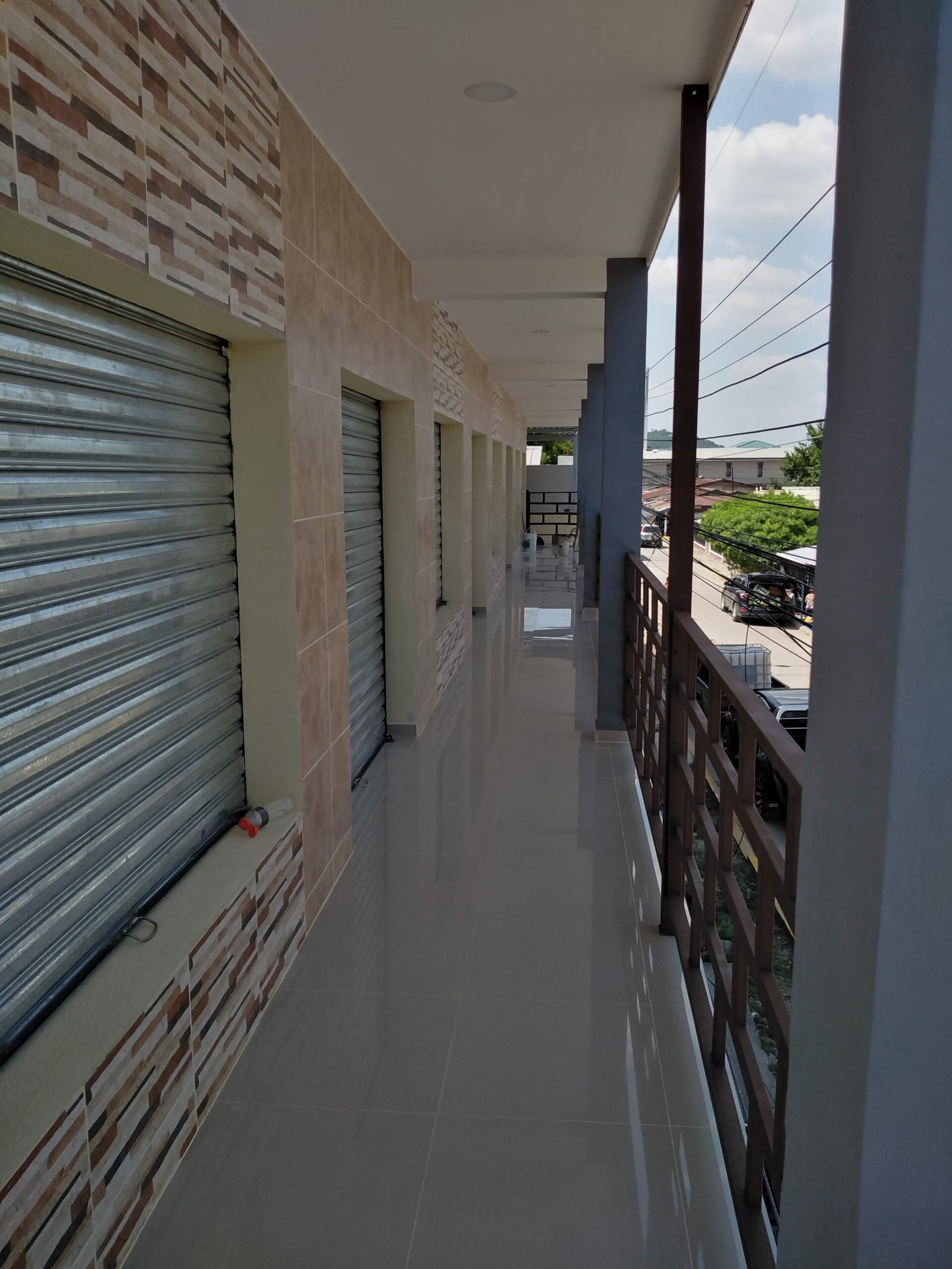 Galería de Edificio de locales, Potrerillos