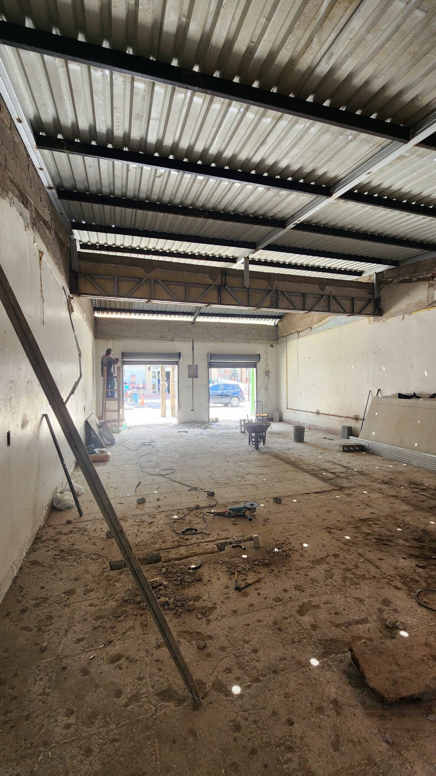 Galería de Remodelación Pollos el Pollero