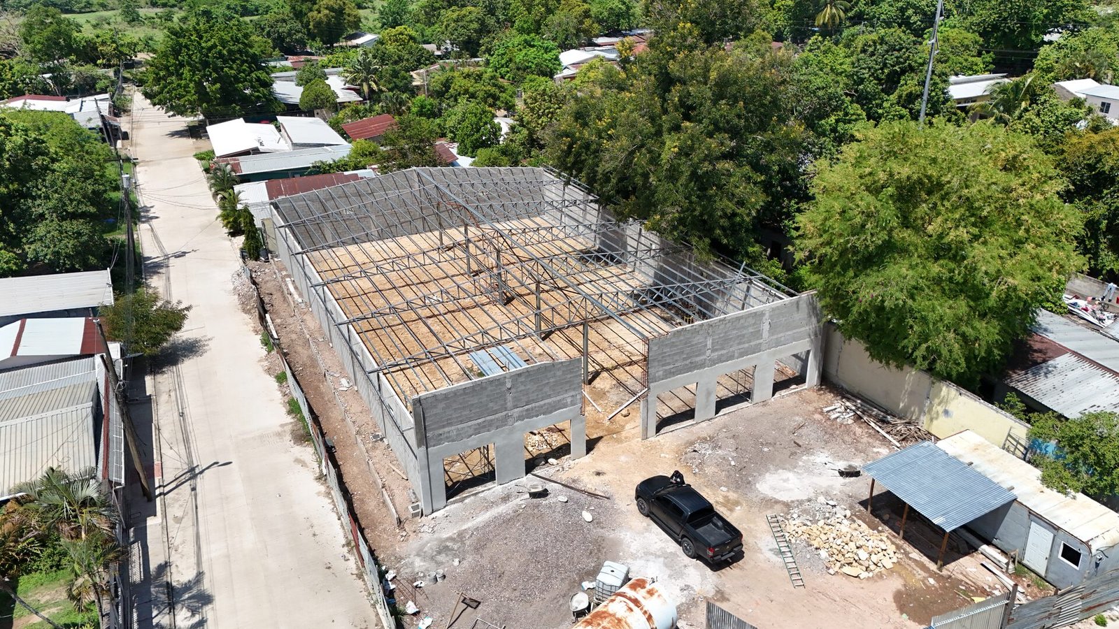 Almacén, Barrio La Victoria,Villanueva, Cortes
